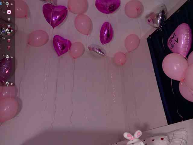 Mishel-Blessing webcam