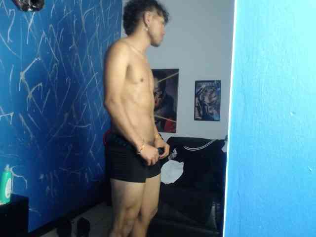 ThomasOld Live Webcam on BongaCams ThomasOld Live Webcam on BongaCams
