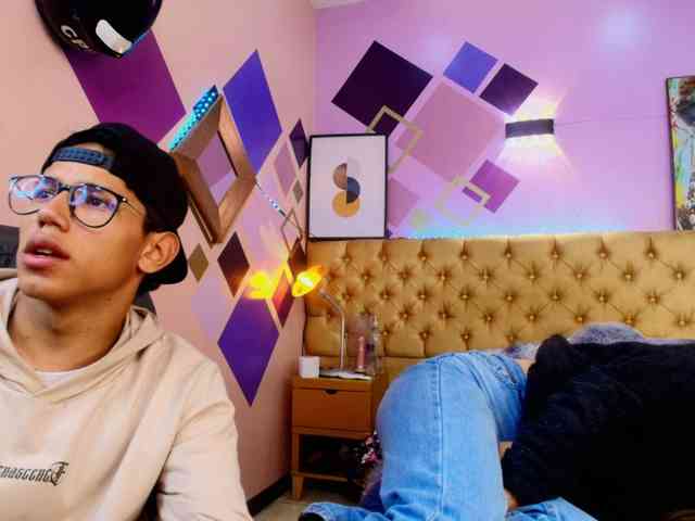 RyanPricee webcam