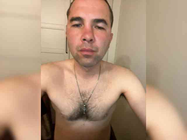 StatusStar Live Webcam on BongaCams