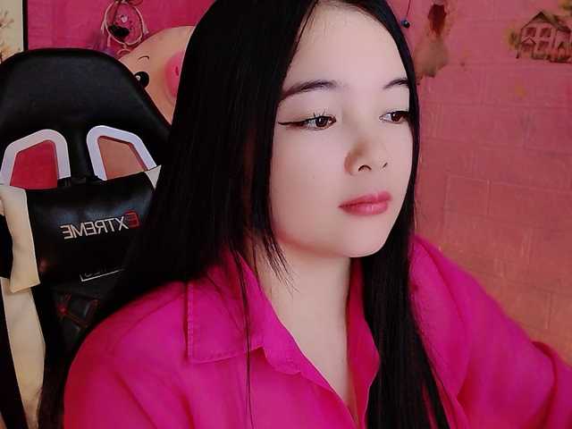 Pinkxcat's BongaCams show and profile