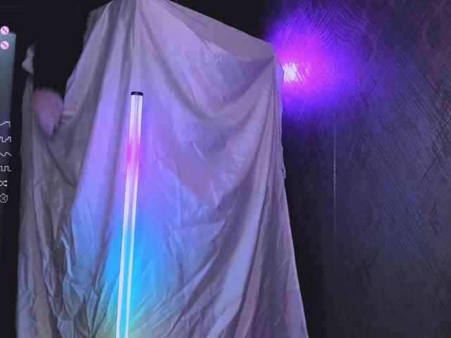 goth-bimbo goth-bimbo