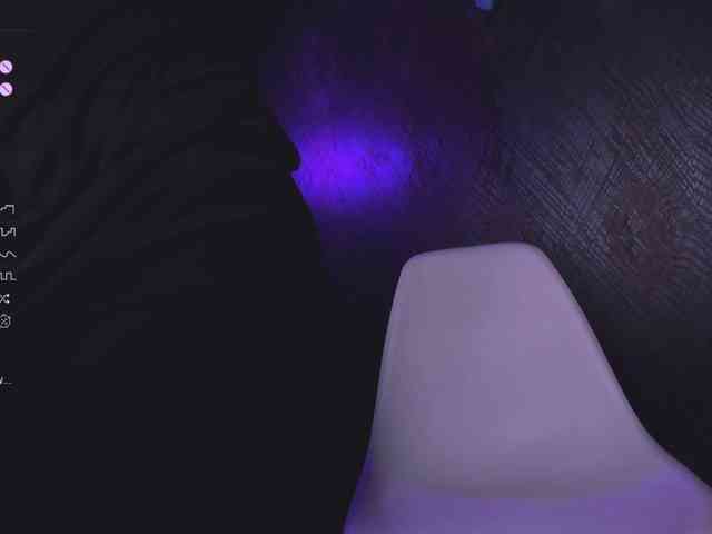 goth-bimbo goth-bimbo