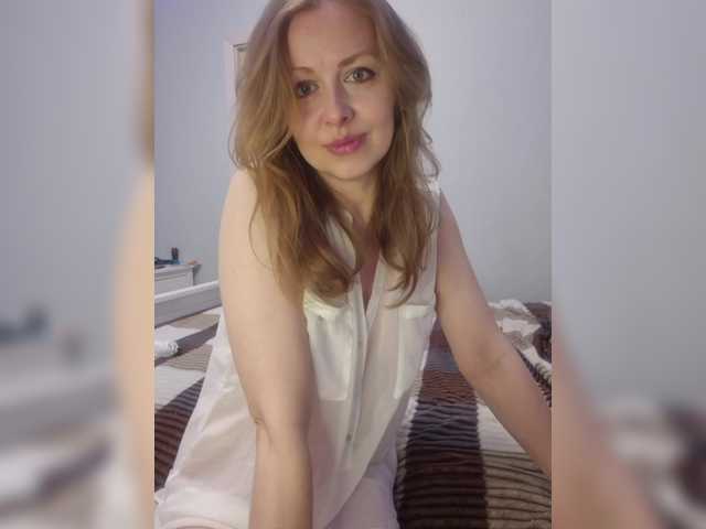 Chelsi16's BongaCams profile