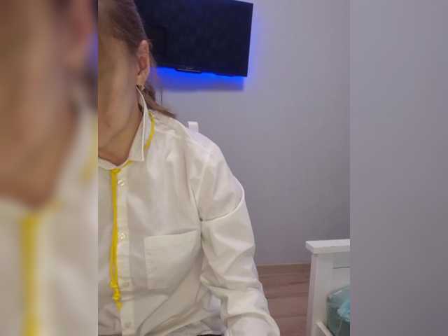 Chelsi16's BongaCams show and profile