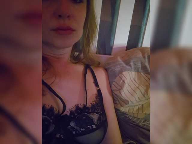 Sex chat gratuit in direct cu Chelsi16 pe BongaCams