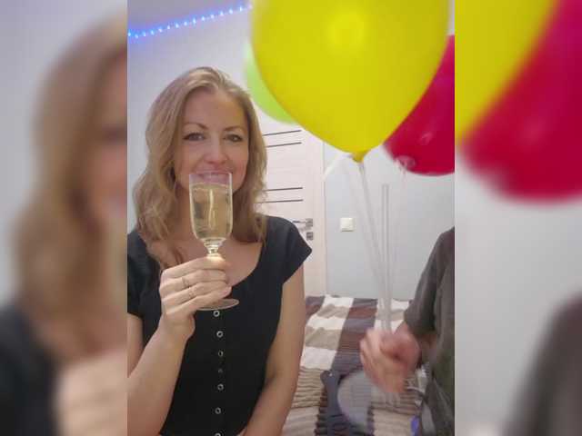 Chelsi16's BongaCams show and profile