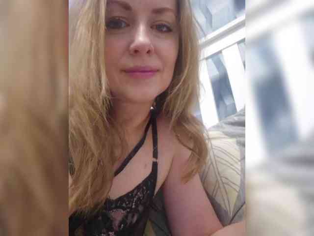 video live chat Chelsi16