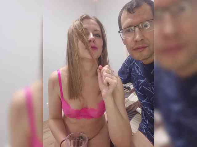 Chelsi16 Live Webcam on {site_name}