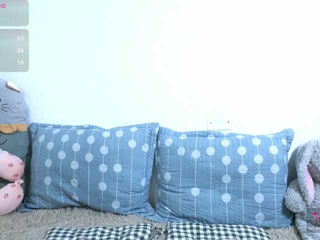 petite-paola's BongaCams show and profile