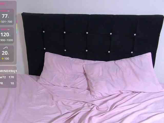 petite-paola webcam