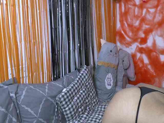 petite-paola webcam