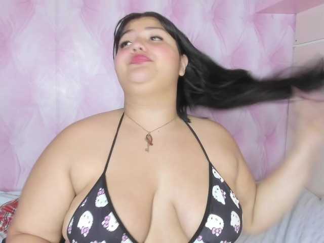 TaniaBellini's BongaCams show and profile