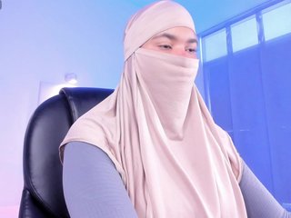 Aura-cuutee Porn Show