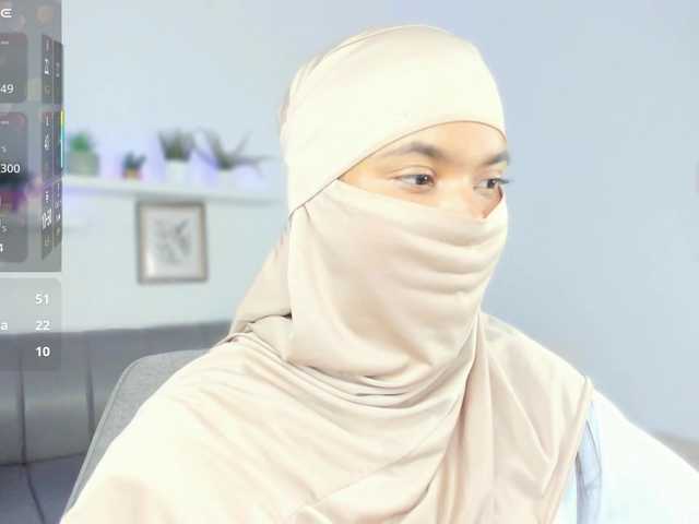 Aura-cuutee's BongaCams show and profile