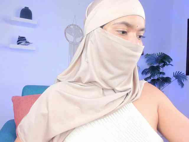 Aura-cuutee bongacams