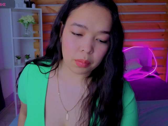 magiclee's BongaCams show and profile