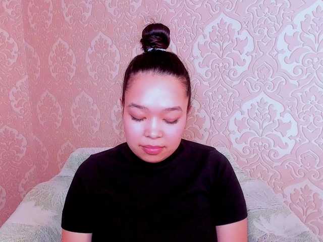 magiclee's BongaCams show and profile