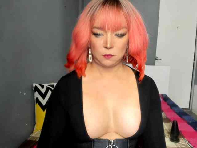 octavia31 Live Webcam on BongaCams