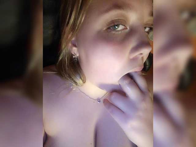 vaverika from BongaCams is Freechat