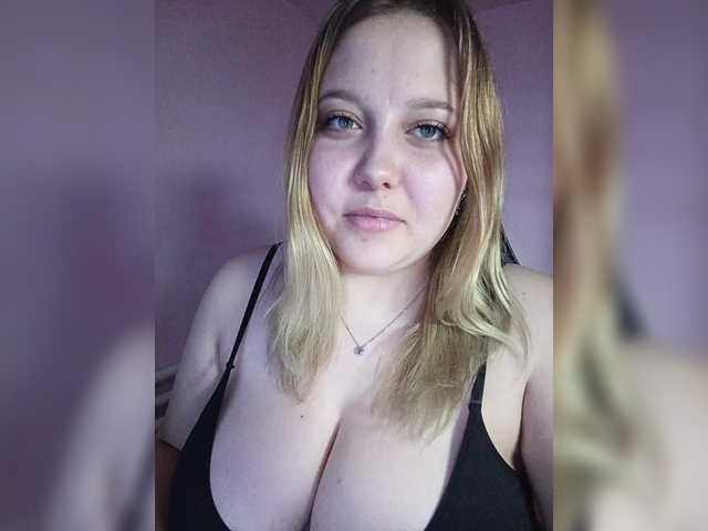 vaverika from BongaCams is Freechat