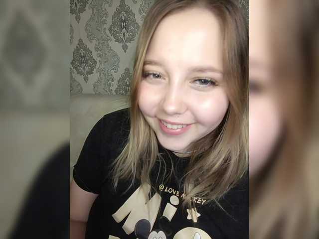 vaverika's BongaCams show and profile