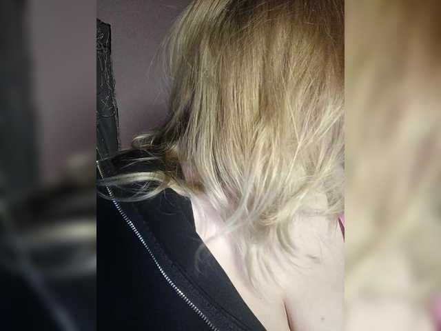 vaverika from BongaCams is Freechat