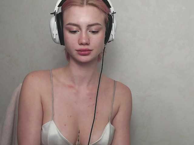  Linaaa chat room