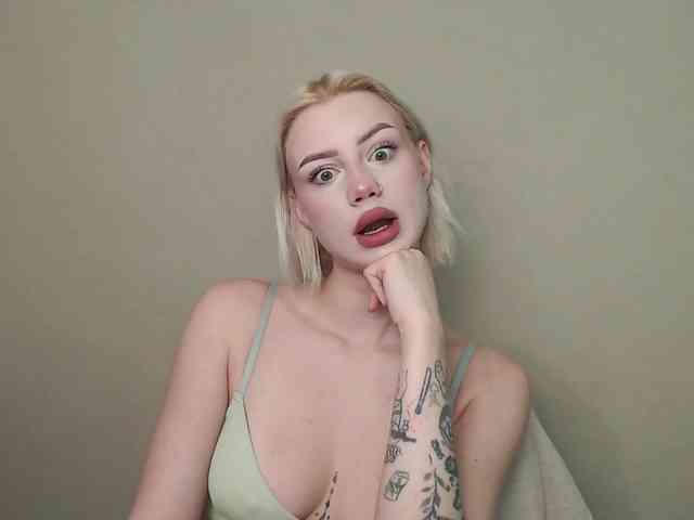 Linaaa bongacams