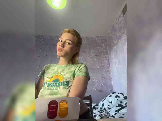 Linaaa Live Webcam on BongaCams