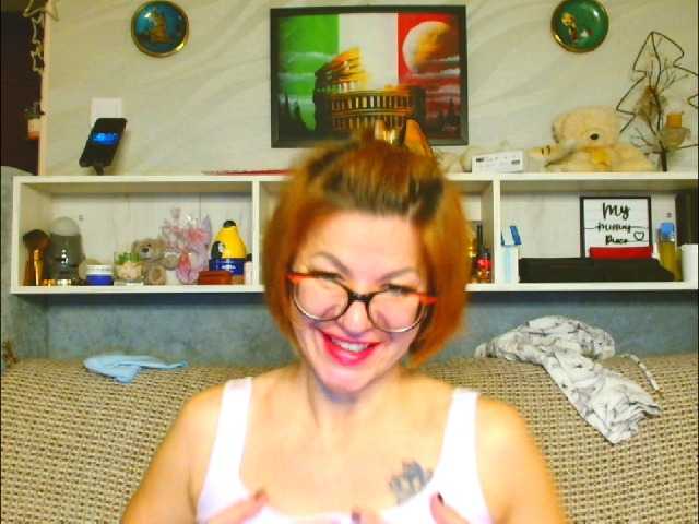 Natali3855's BongaCams show and profile