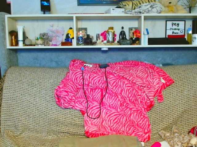 Natali3855's BongaCams show and profile