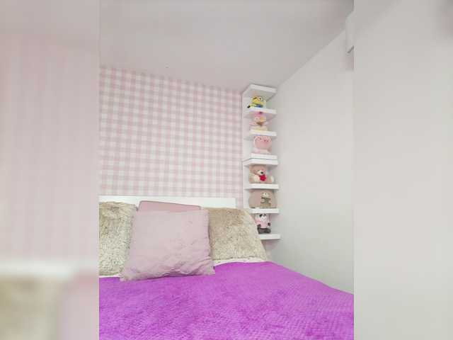 MaiaWatson's BongaCams show and profile