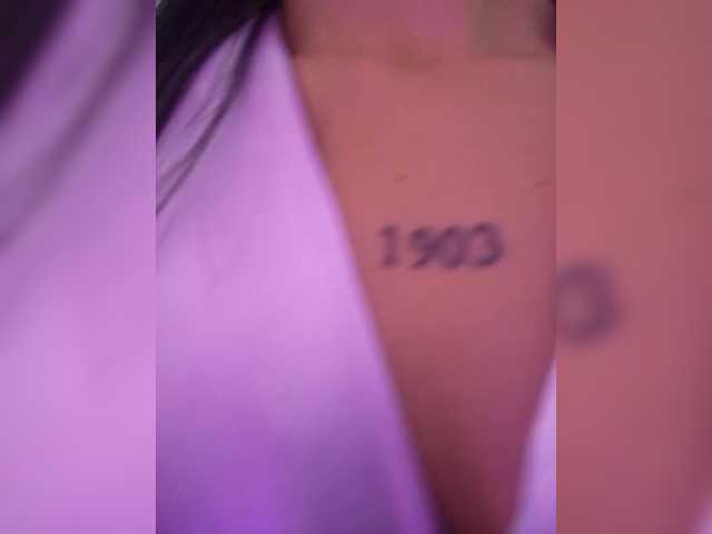 MaiaWatson's BongaCams show and profile