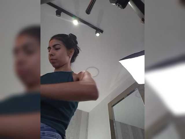 MaiaWatson's BongaCams show and profile