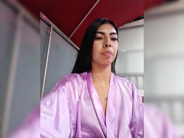 MaiaWatson's BongaCams show and profile