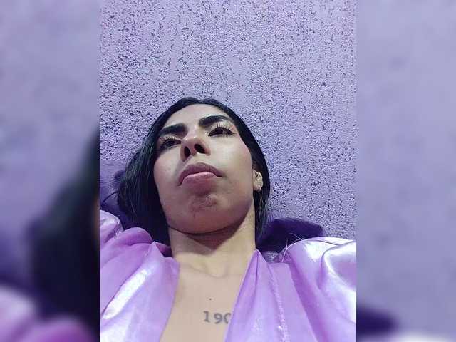 MaiaWatson's BongaCams show and profile