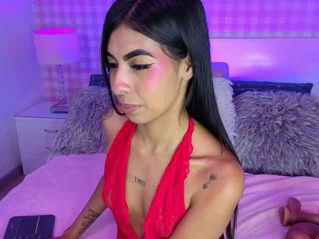MaiaWatson webcam