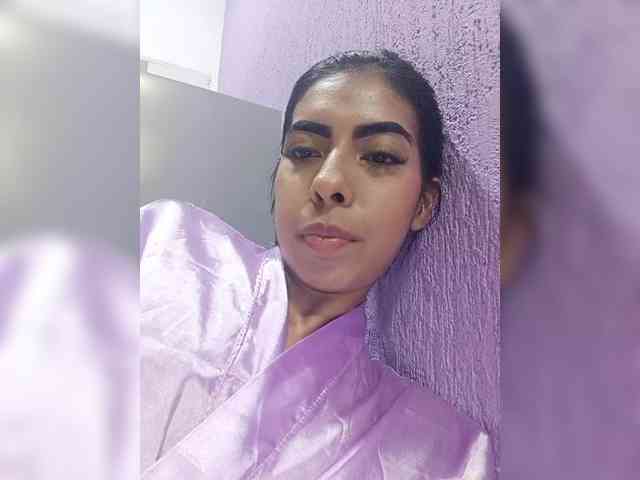 MaiaWatson Live Webcam on BongaCams