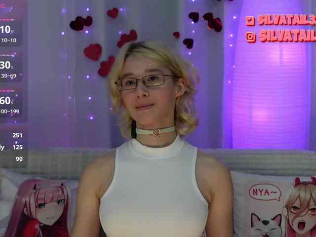 SilvaTail Live Webcam on BongaCams