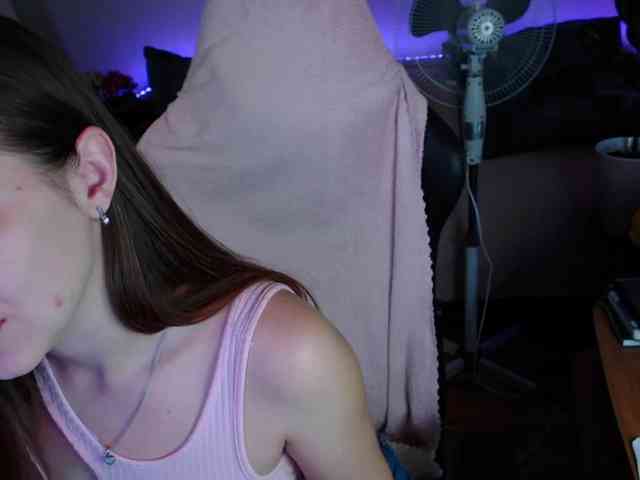 LizaSwan webcam