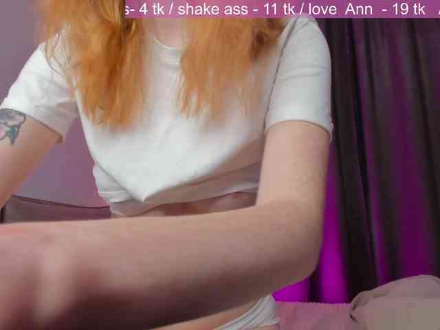 SquirtPrincess webcam