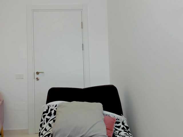 Sex chat gratuit in direct cu Erikabeee1 pe BongaCams