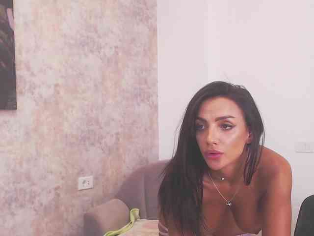 Erikabeee1 webcam