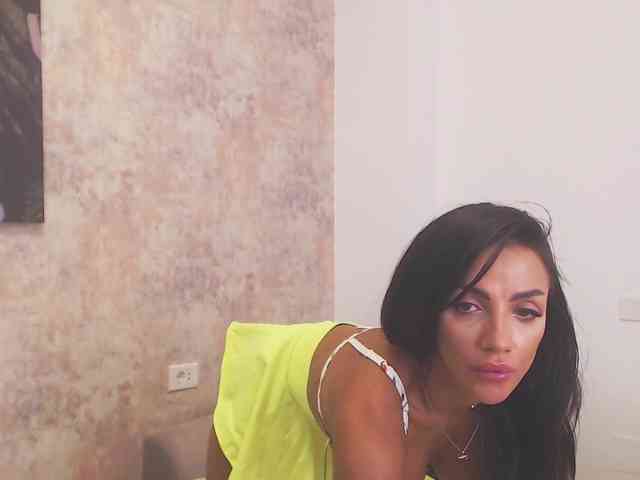 Erikabeee1 webcam