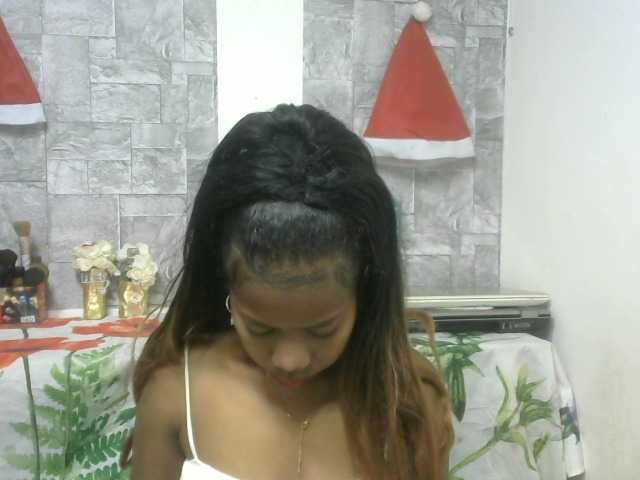 Maha19x's BongaCams show and profile