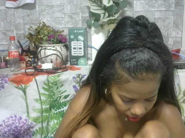 Maha19x's BongaCams show and profile