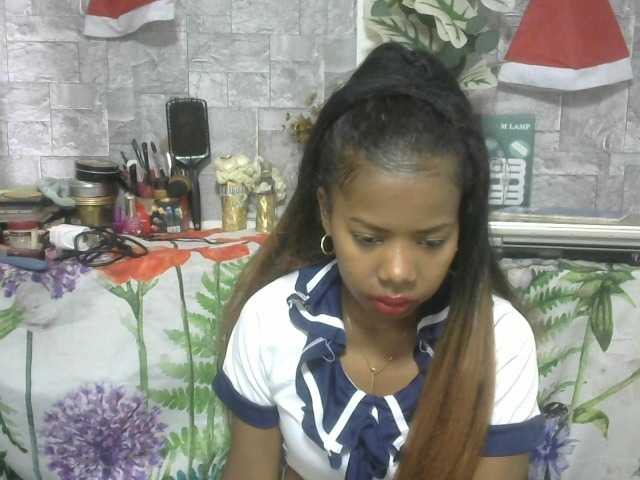 Maha19x's BongaCams show and profile