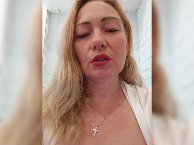 -Amelia---