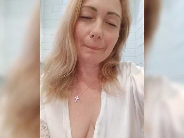 -Amelia---